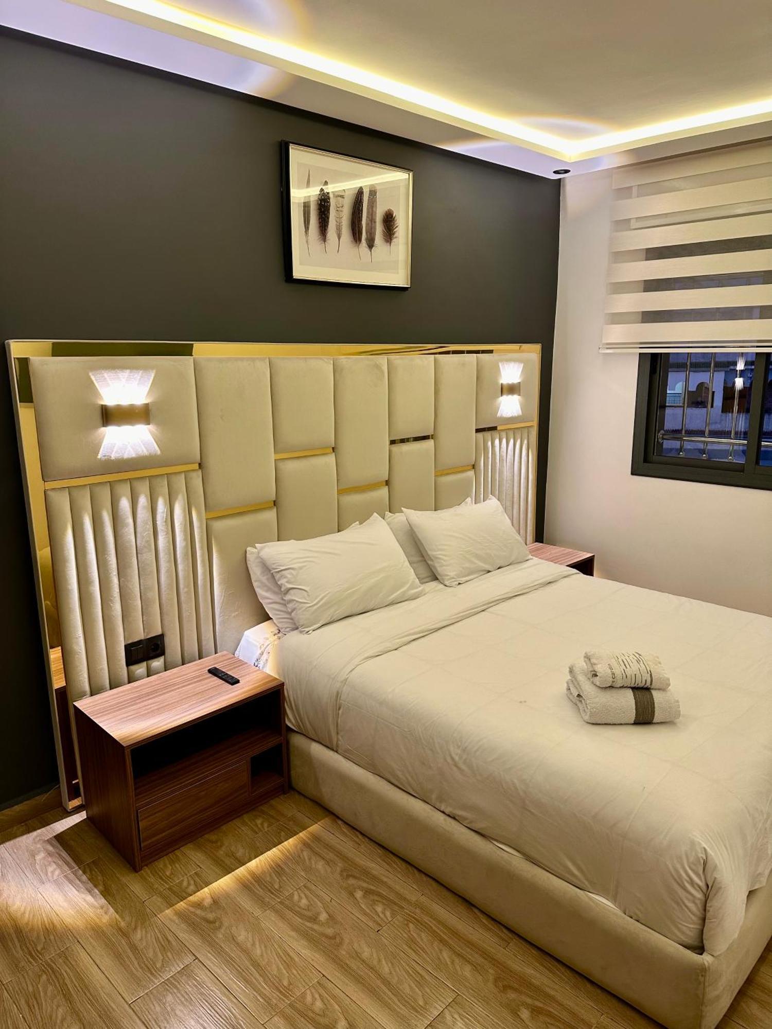 Centrico 3 Tanger Idrissia Apartment Bagian luar foto
